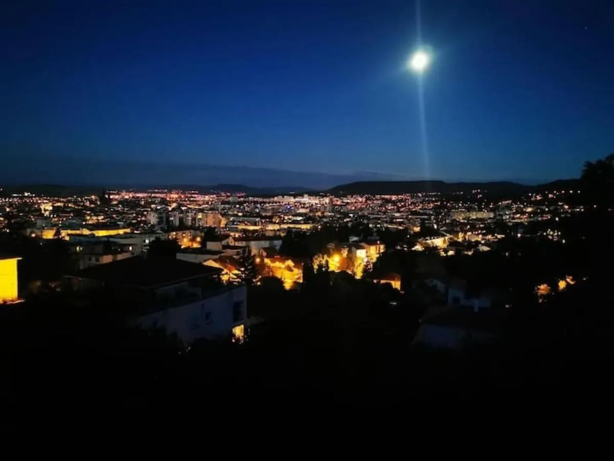 Entre Ville Et Nature - Les Hauts De Clermont Avec Garage Gratuit 0*, Clermont-Ferrand France